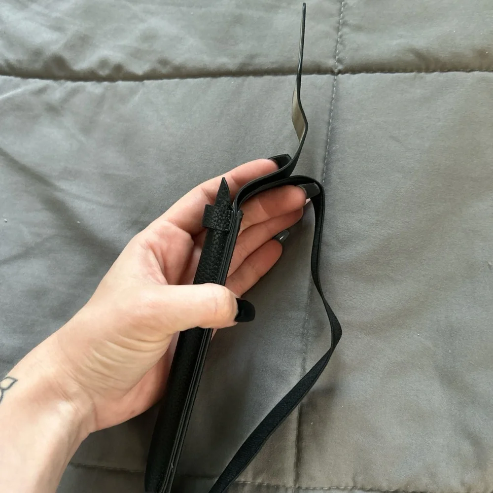 Tablet pen holder
